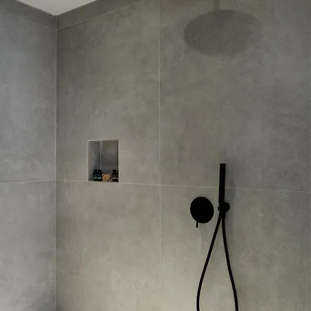 Ezio Bo Luxury Living 4*