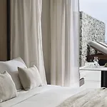 Ezio Bo Luxury Living 4* Psarrou