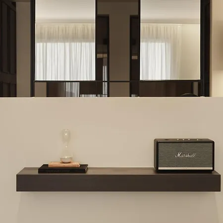 Ezio Bo Luxury Living Hotel 3*
