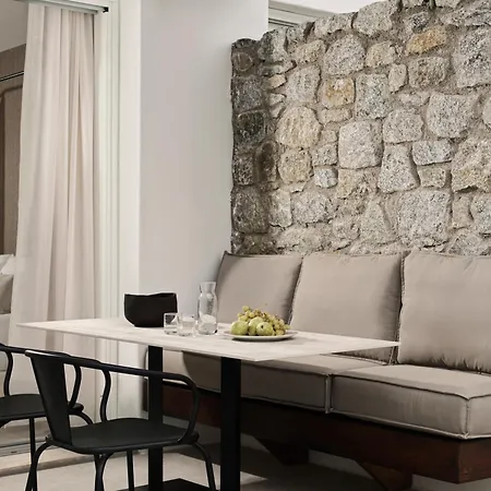 Ezio Bo Luxury Living Hotel 4*