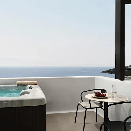 Ezio Bo Luxury Living Hotel 3*