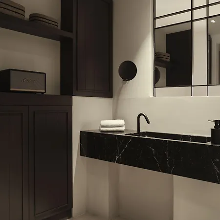 Ezio Bo Luxury Living Szálloda 4*