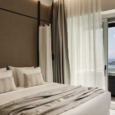 Ezio Bo Luxury Living Hotel 4*