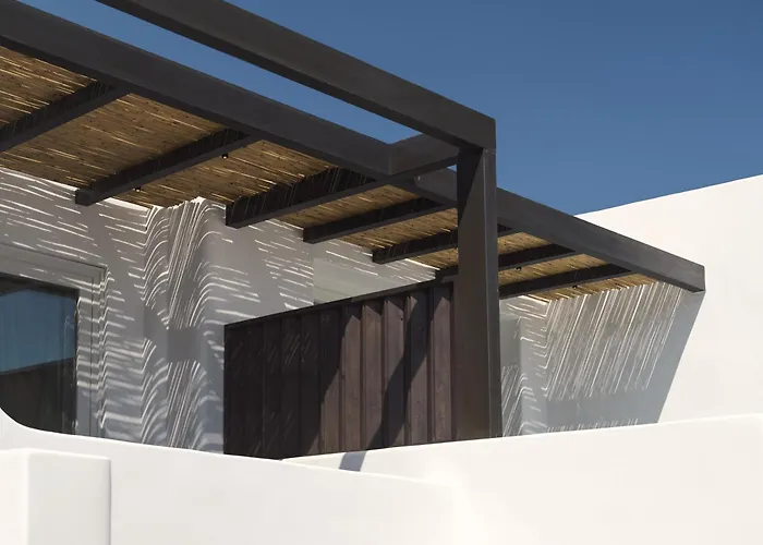 Ezio Bo Luxury Living 4* Psarrou