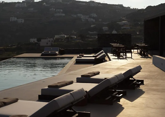 Ezio Bo Luxury Living 4* Psarrou