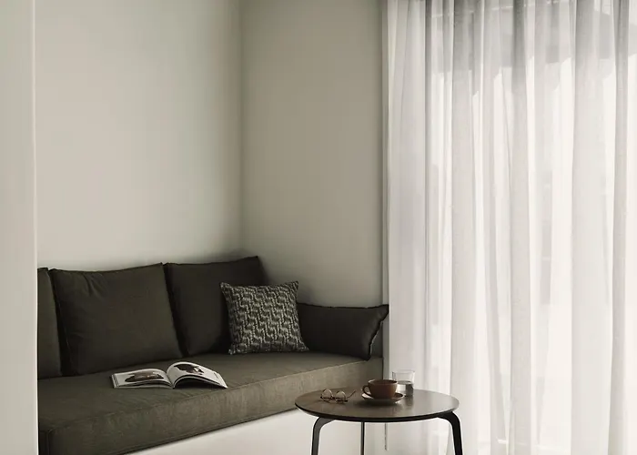 Ezio Bo Luxury Living