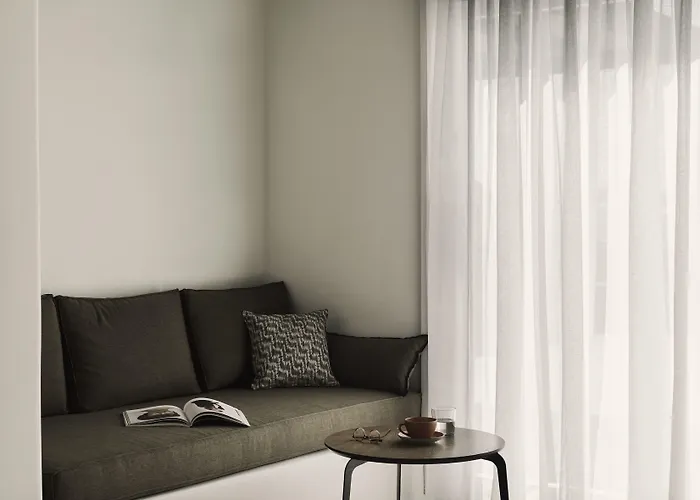 Ezio Bo Luxury Living